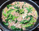 超簡単！ひき肉とほうれん草のたまご丼作り方4写真