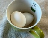 温泉たまごをマグカップで😊作り方1写真
