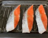 塩鮭のごま油焼き作り方3写真