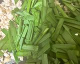 簡単美味しい鶏ひき肉とニラの春巻き😋作り方4写真