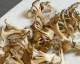 甘辛舞茸の薄揚げピザ♪作り方1写真