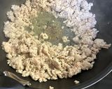 鶏そぼろ丼（エノキ、高山豆腐入）作り方3写真