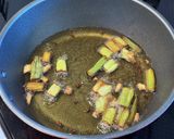 葱爆鶏（鶏肉のネギ炒め）作り方1写真