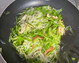 旨みたっぷり！ピーマンと白滝の中華炒め作り方4写真