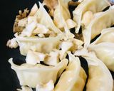 レトルト餃子のキノコバター焼き作り方2写真