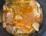 炊飯器で楽に栄養補給！豚と白菜のキムチ鍋作り方3写真