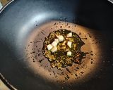 バーナー処理鶏ビーツミントスパイスカレー作り方4写真