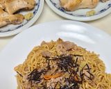 夏は朝のうちに料理を！鶏手羽元焼きと焼きそば等☆作り方10写真