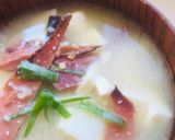 削り節味噌汁●長ネギ＆ミニ豆腐作り方2写真