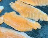 手軽に豪華🍣サーモン寿司おにぎり✨🤗作り方1写真