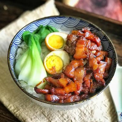 台湾滷肉飯｜氷砂糖と香辛料で作るルーローハン：工程10