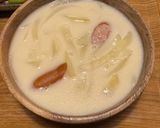 じゃがいもと玉ねぎとウインナーの味噌汁作り方3写真