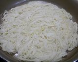 簡単！焼きそうめんの月見カルボナーラ作り方2写真