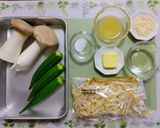 簡単夏の夕飯昼食豚ばらオクラもやし檸檬バター炒め作り方1写真