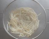 レンジで簡単☆もやしとハムの中華サラダ。作り方4写真