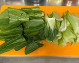 鶏ミンチとチンゲンサイの中華炒め作り方1写真