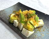 居酒屋風！簡単！アボカドと豆腐のおつまみ作り方4写真
