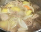 塩こうじで極上やわらか★出汁染みる塩鶏肉じゃが作り方8写真