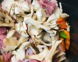 一口ポークのケチャップ＆濃厚ソース炒め煮作り方1写真