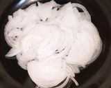 疲労回復☆免疫力up！鯖缶新玉ねぎサラダ作り方1写真
