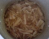 鶏ささみと ニラ えのきの 和風スープ♬作り方4写真