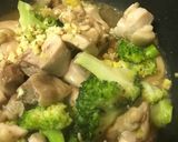 鶏肉とエリンギ＆ブロッコリーのオイソ炒め作り方2写真