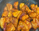 サツマイモと鶏肉の旨辛コチュジャン炒め☆作り方5写真