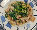 三つ葉と春菊と豚バラ肉の焼きうどん作り方12写真