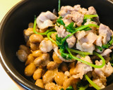 毎日の納豆●豚こまぎれ肉の炒めものと作り方2写真