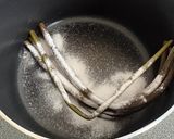 ワラビのあく抜きとみそ汁作り方1写真