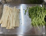 食物繊維がとれる！豆苗とえのきの豚肉巻き作り方1写真