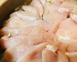 鶏肉と長ネギ＆玉ネギのカレーうどん鍋作り方2写真