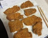 豚肩ロース肉の一口サイズとんかつ作り方5写真