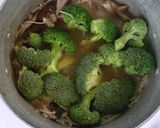 ブロッコリーと 鶏ひき肉 きのこの オイスター煮作り方6写真