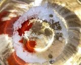 鶏皮のフライドチキン風カリカリ揚げ🐓作り方2写真