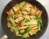 鶏肉とチンゲン菜のオイスターソース炒め作り方7写真