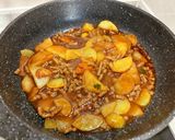 牛ひき肉とジャガイモの煮込み作り方5写真