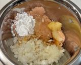 手が汚れない！とりむねひき肉のつくね作り方1写真