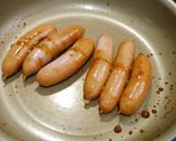 簡単！シャウエッセンのわさび醤油炒め作り方2写真