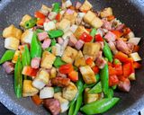 厚揚げとスナップエンドウのオイスター炒め作り方9写真