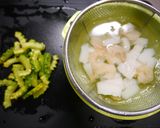 簡単！ゴーヤと魚介のえび油炒め作り方2写真