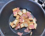 厚揚げとにんにくベーコン炒め✨作り方3写真