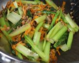 ワンパン◎小松菜とにんじんの肉味噌炒め作り方3写真