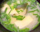 わけぎdeお豆腐わかめのお味噌汁😻作り方3写真