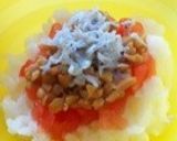 離乳食＊初期〜しらすとトマトのおかゆ作り方4写真