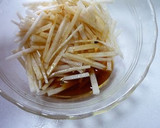 お弁当のすきまに　『大根の皮のゴマ和え』作り方6写真