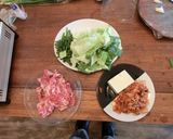 キッチンバサミで豆腐入り豚キムチ作り方1写真