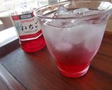 残ったカキ氷シロップでイチゴジュース♪作り方3写真