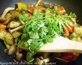 お野菜たっぷりグリーンカレー炒め作り方7写真