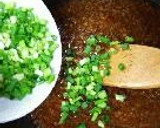 ごぼうとひきにくのそぼろあんかけ焼御飯。作り方25写真